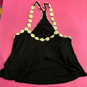 3/$30 Emma and Sam XS top